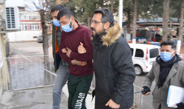 Besni&#039;de motosiklet hırsızları tutuklandı