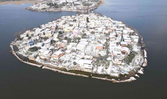 Beyazlara bürünen Gölyazı ve Cumalıkızık havadan böyle görüntülendi