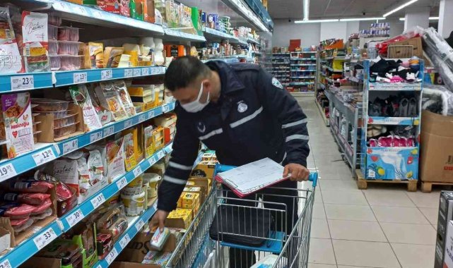 Bigadiç'te fahiş fiyat ve stokçuluk denetimi