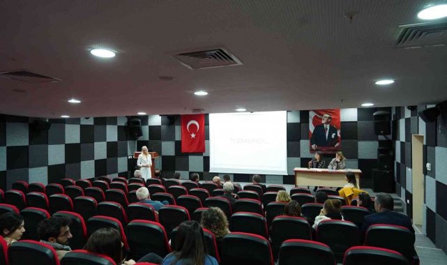 Bilecik'in 'Estetik' toplantısı ilgi görmedi