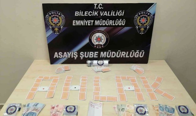 Bilecik'te kumar baskınında 9 kişiye 16 bin 371 lira ceza