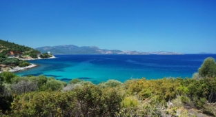 Bodrum'da deniz pırıl pırıl oldu