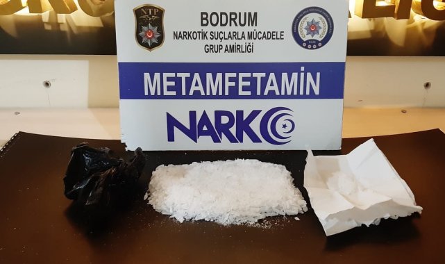 Bodrum&#039;a uyuşturucu ile girerken yakalandılar