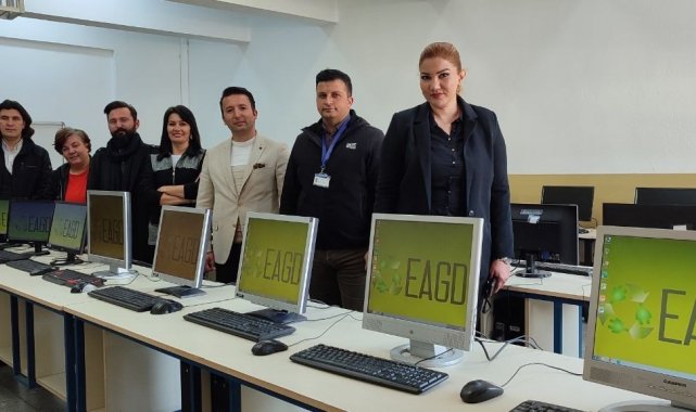 Bodrum&#039;da elektronik atıklar bilgisayara dönüştü