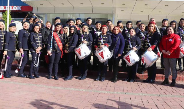 Bu bandoda erkeklere yer yok: Cumhuriyet Kadınları Bando Takımı