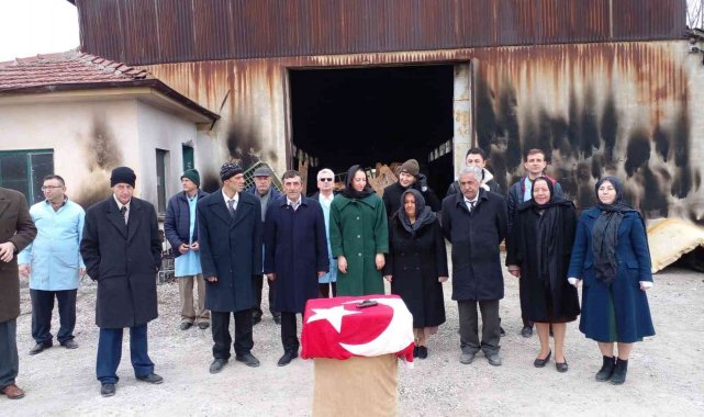 Bu belgesel 100 yıl önceki dekorlarla hazırlanıyor