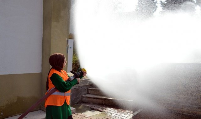 Bu eğitimlerle vatandaşlarda ateş savaşçısı olacak