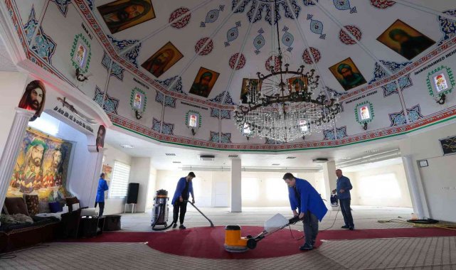 Buca'daki ibadethanelerde Ramazan temizliği