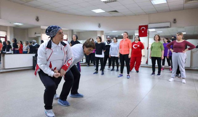 Bucalı kadınlar savunma sanatı öğreniyor