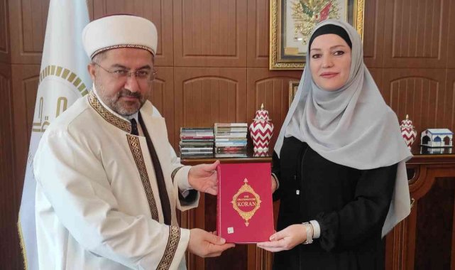 Bulgar kadın doktor Müslüman oldu