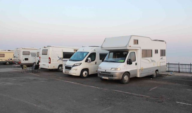 Bulgar karavancılar Tekirdağ&#039;a akın etti