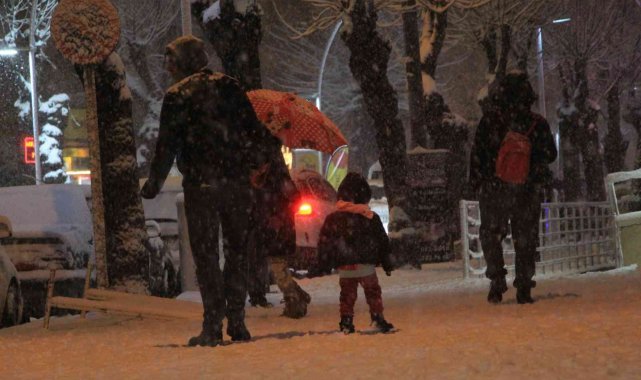 Burdur'da eğitime bir gün ara verildi