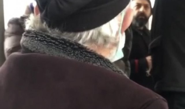 Bursa'da halk otobüsünde maske tartışması