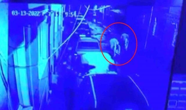 Bursa&#039;da sineklik hırsızları kameralara yakalandı