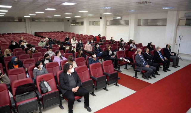 BUÜ&#039;de dijital dönüşüm eğitimleri başladı