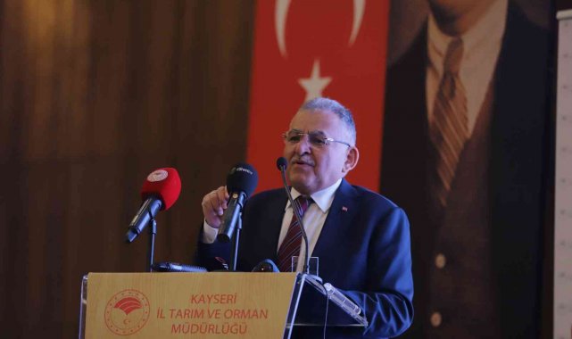 Büyükkılıç, İç Anadolu Bölgesi Bilgilendirme ve İstişare Toplantısı&#039;nda tarım desteklerini anlattı