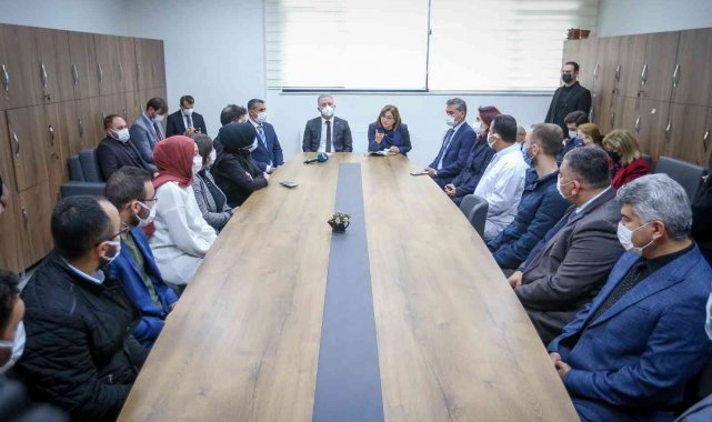 Büyükşehir&#039;in destekleri ile 145 bin İş Bankası yayını gençlerle buluştu