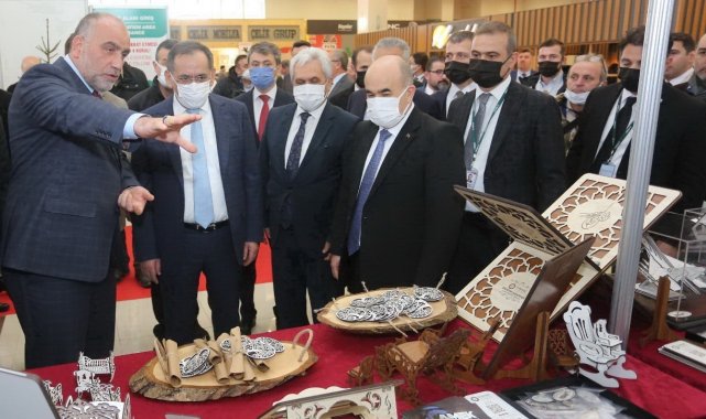 CAMEK fuarda ilgi odağı oldu