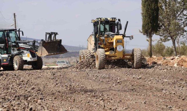 Çamlıyayla'da yeni yollar açılıyor