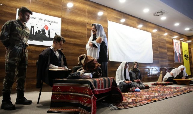 Çanakkale Deniz Zaferi'nin yıl dönümü dolayısıyla program düzenlendi