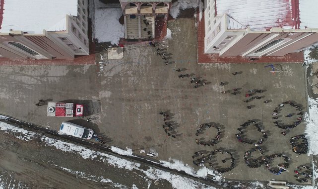 Çatak&#039;ta &#039;Deprem Anı ve Tahliye Tatbikatı&#039; yapıldı