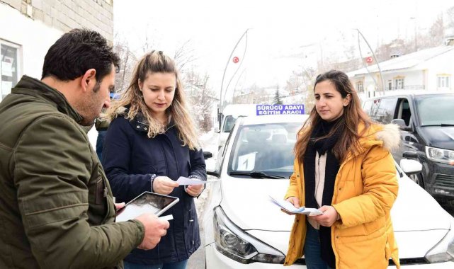Çatak'ta ilk kez direksiyon sınavı yapıldı