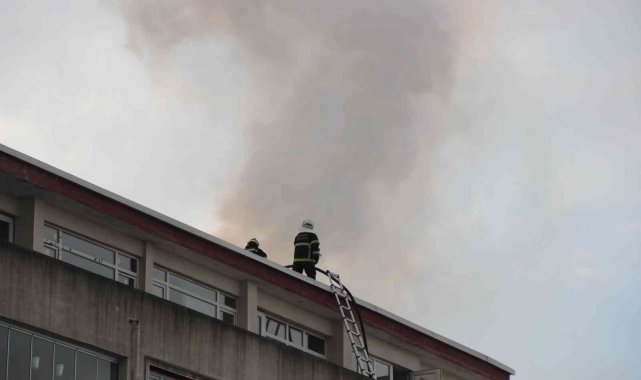 Çatıda çıkan yangın korkuttu