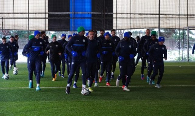 Çaykur Rizespor Kasımpaşa hazırlıklarını İstanbul'da tamamladı