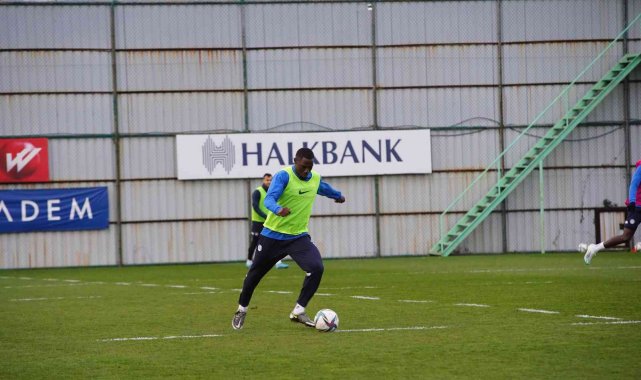 Çaykur Rizespor'da Kasımpaşa hazırlıkları başladı