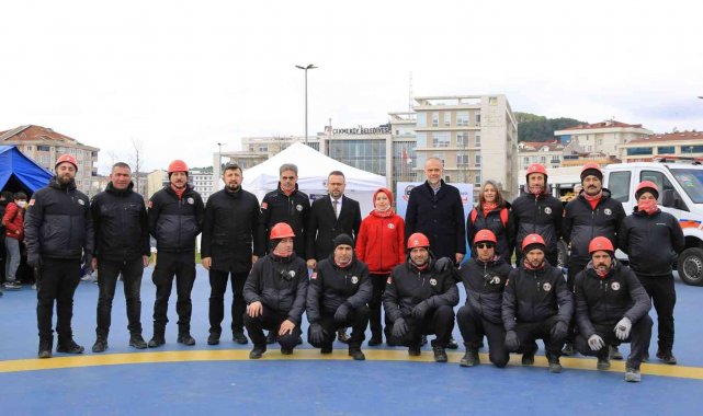 Çekmeköy'deki tatbikat gerçeğini aratmadı