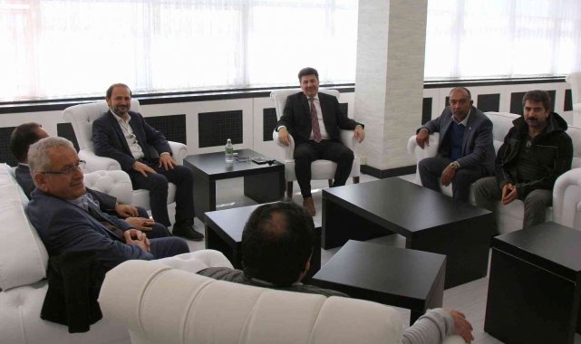 ÇEKUD&#039;den Rektör Karacoşkun&#039;la bir araya geldi