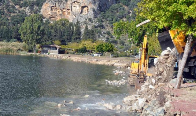 Çevre Bakanı Kurum: Dalyan'da Çevreye uyumlu doğal malzeme ve materyaller kullanılacak