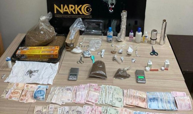 Ceyhan&#039;da uyuşturucu operasyonu: 2 gözaltı