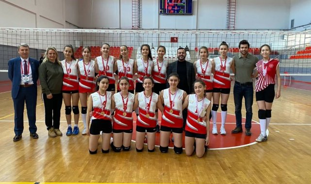 Çeyrek finale yükseldiler, Aydın'ın gururu oldular