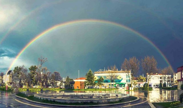 Çifte gökkuşağı sürprizi