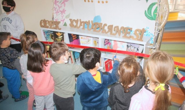 Çınarcık'ta okul öncesi kütüphanesi açıldı
