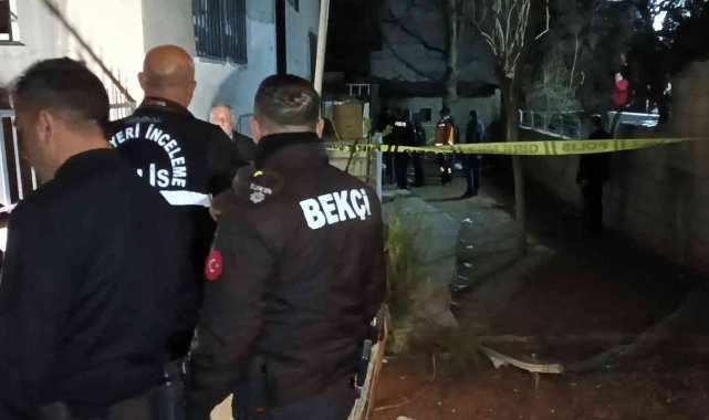 Cinayet zanlısı teslim oldu