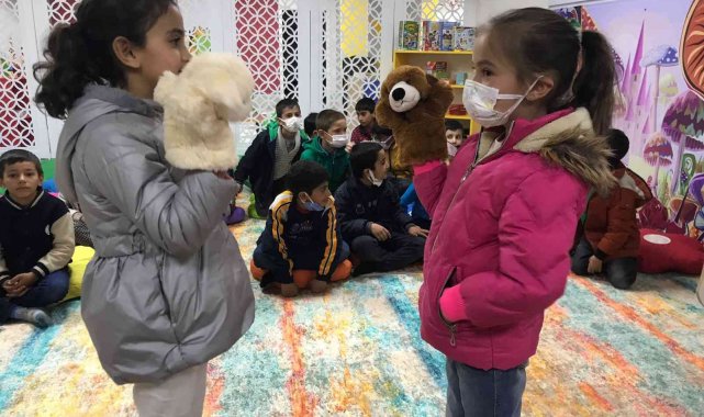 Çocuklar, akademide hem eğleniyor hem öğreniyorlar