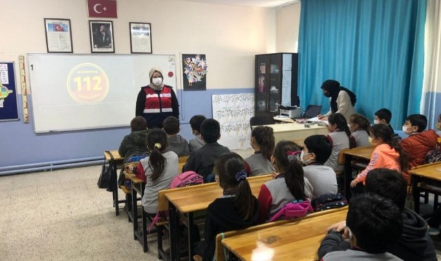 Çocuklar &quot;Tim Jandarma&quot; filmini izledi