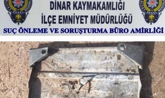 Çöp konteynırının kapağını çalıp hurdacıya sattı