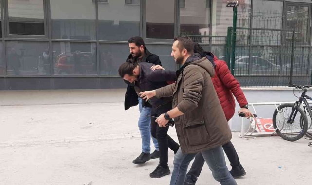 Çorum polisinden şehrin göbeğinde nefes kesen tatbikat