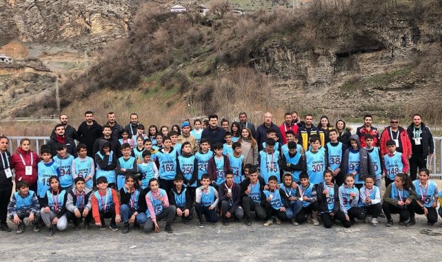 Çukurca'da atletizm seçmeleri yapıldı