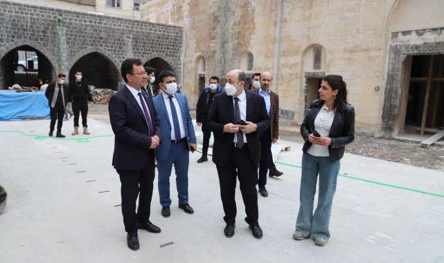 Cumhurbaşkanı Başdanışmanı Prof. Dr. Yekta Saraç Cizre&#039;de tarihi yerleri gezdi