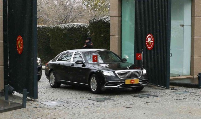 Cumhurbaşkanı Erdoğan, Azerbaycan Cumhurbaşkanı Aliyev ile bir araya geldi