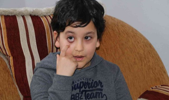 Daha 8 yaşında 9. kez göz ameliyatı olacak