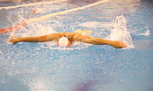 Darıca'da kulaçlar Çanakkale destanı için atılacak