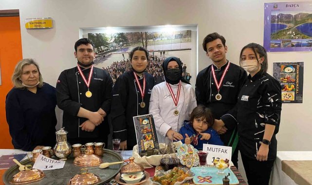 Datçalı öğrenciler &#039;Osmanlı Mutfağı Yemek Yarışması&#039;ndan 5 gümüş madalya ile döndü