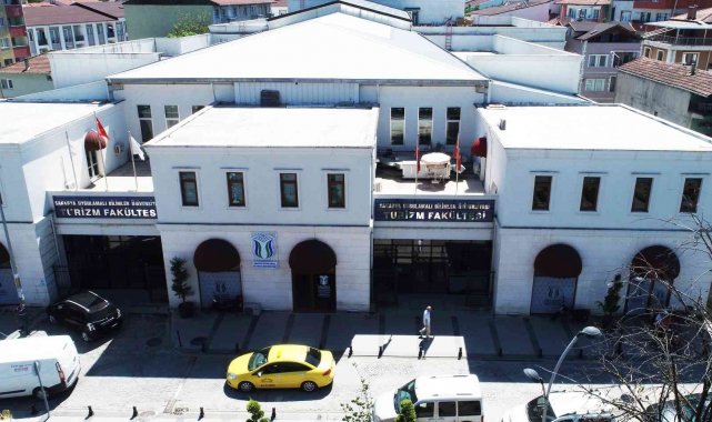 Dekan Oğuz Türkay: &quot;Sakarya 2022 yılında daha fazla turist çekecek&quot;