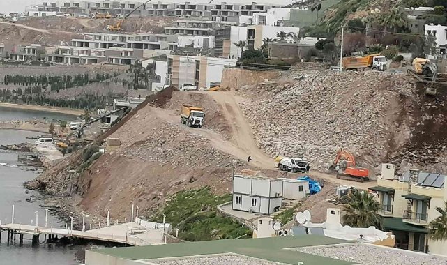 Denizi doldururken yakalandılar