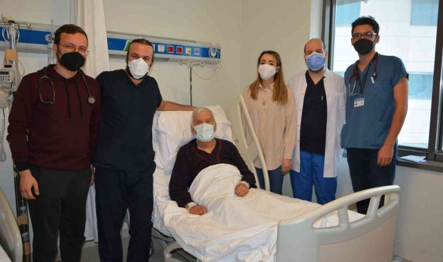 Denizli&#039;de 2 hastaya tıpa metoduyla apendiks kapama işlemi uygulandı